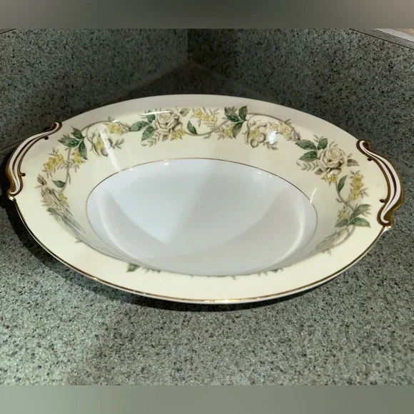 Noritake Oval Serving Dish - Picture 5 of 5